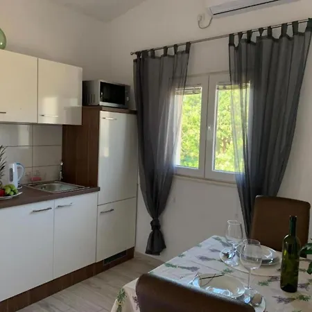 One Bedroom With Balcony 1 比奥格勒·纳·莫鲁